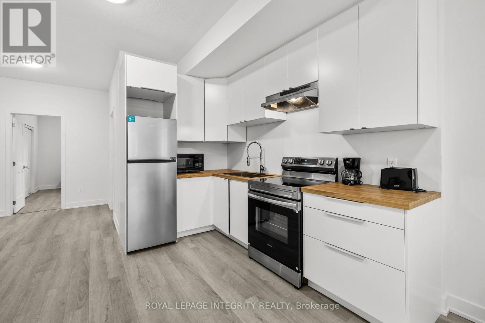 












292 JAMES ANDREW WAY

,
Beckwith,




Ontario
K7A4S7

