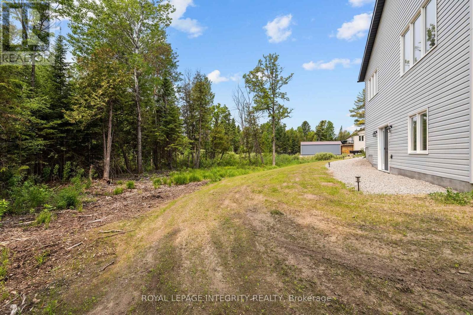 












292 JAMES ANDREW WAY

,
Beckwith,




Ontario
K7A4S7

