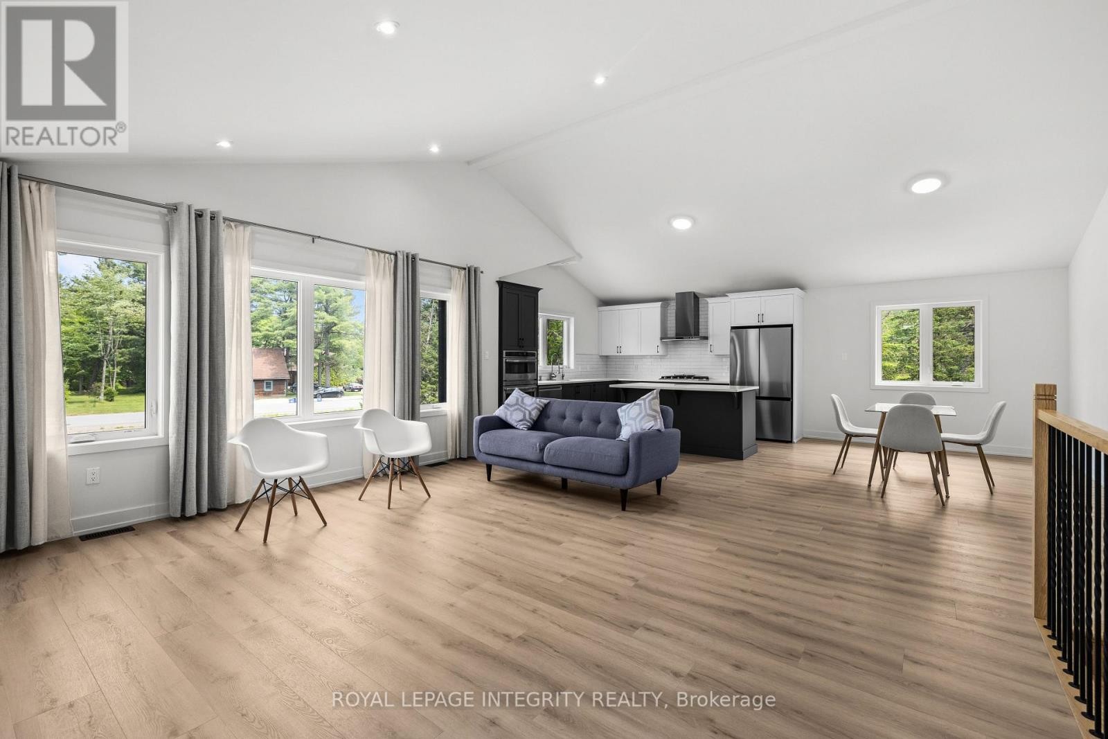 












292 JAMES ANDREW WAY

,
Beckwith,




Ontario
K7A4S7

