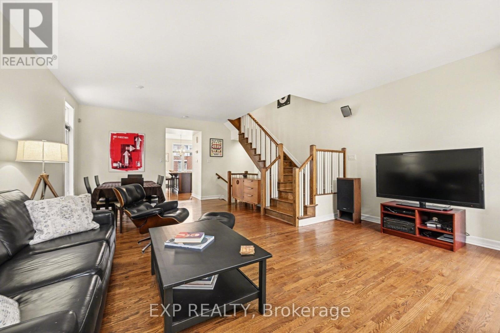 












51 CALLAGHAN PRIVATE

,
Ottawa,




Ontario
K2K0A6

