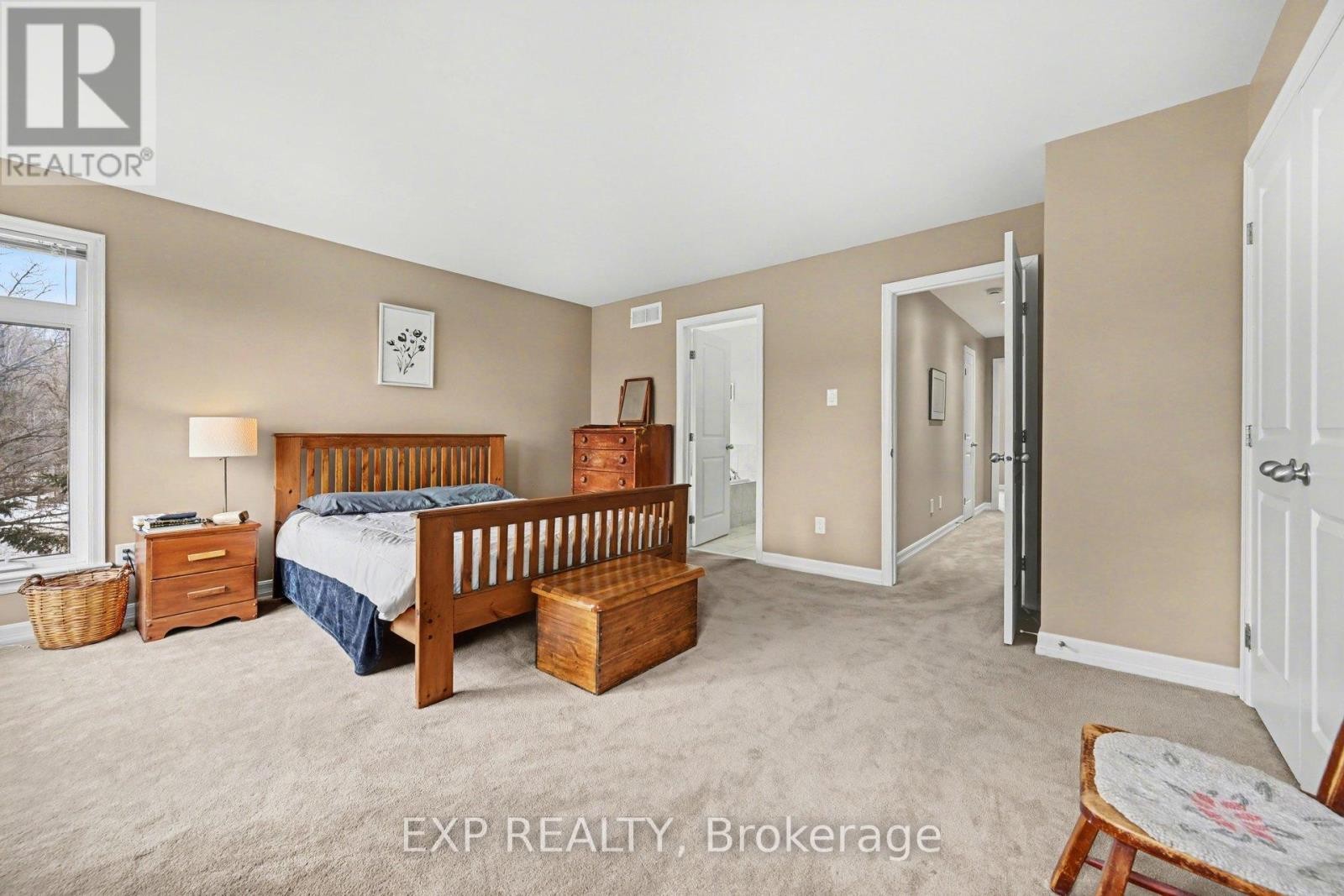 












51 CALLAGHAN PRIVATE

,
Ottawa,




Ontario
K2K0A6

