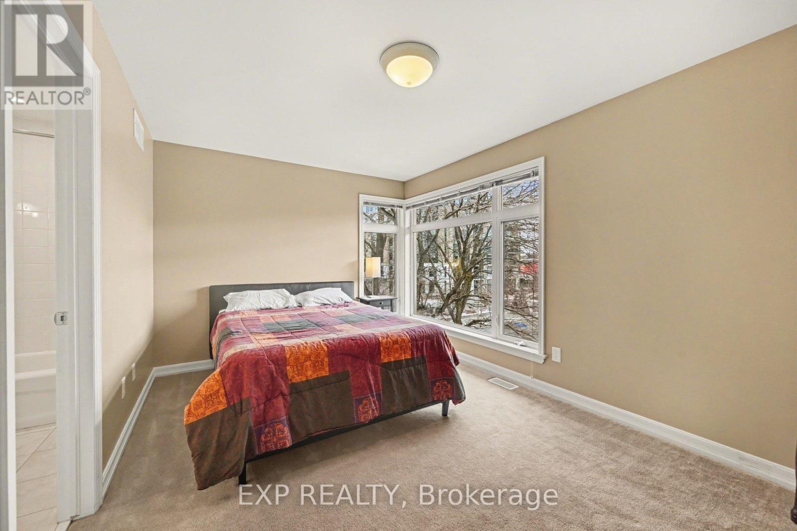 












51 CALLAGHAN PRIVATE

,
Ottawa,




Ontario
K2K0A6

