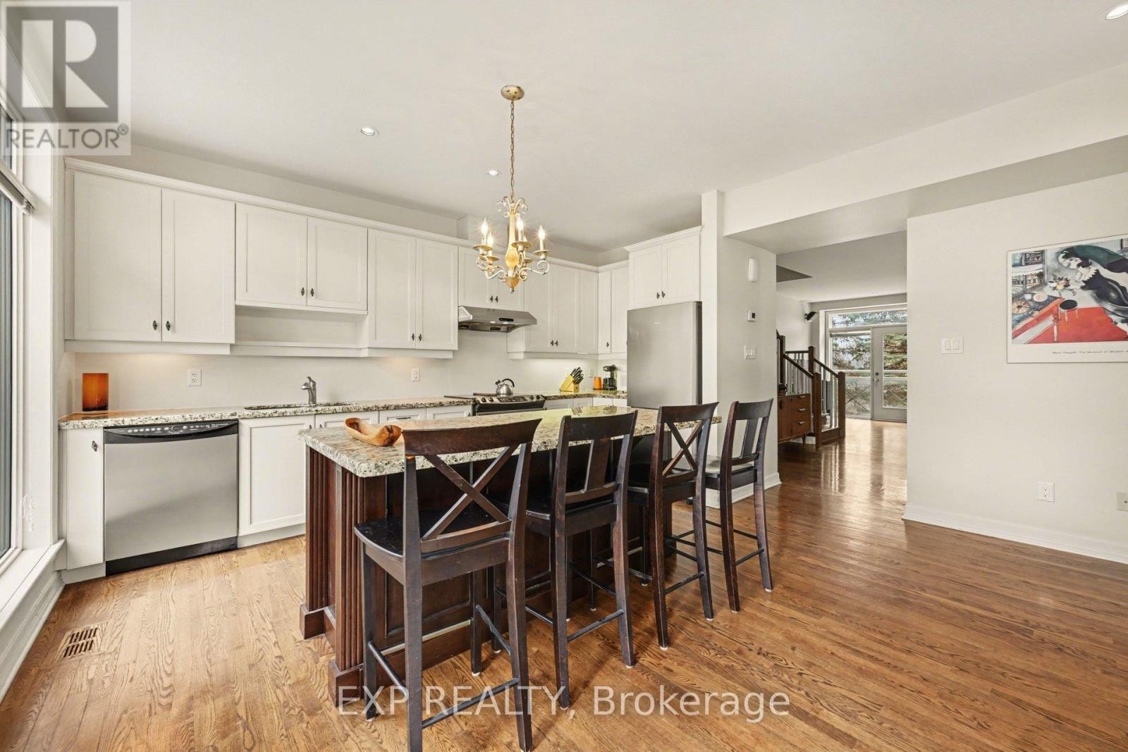 












51 CALLAGHAN PRIVATE

,
Ottawa,




Ontario
K2K0A6

