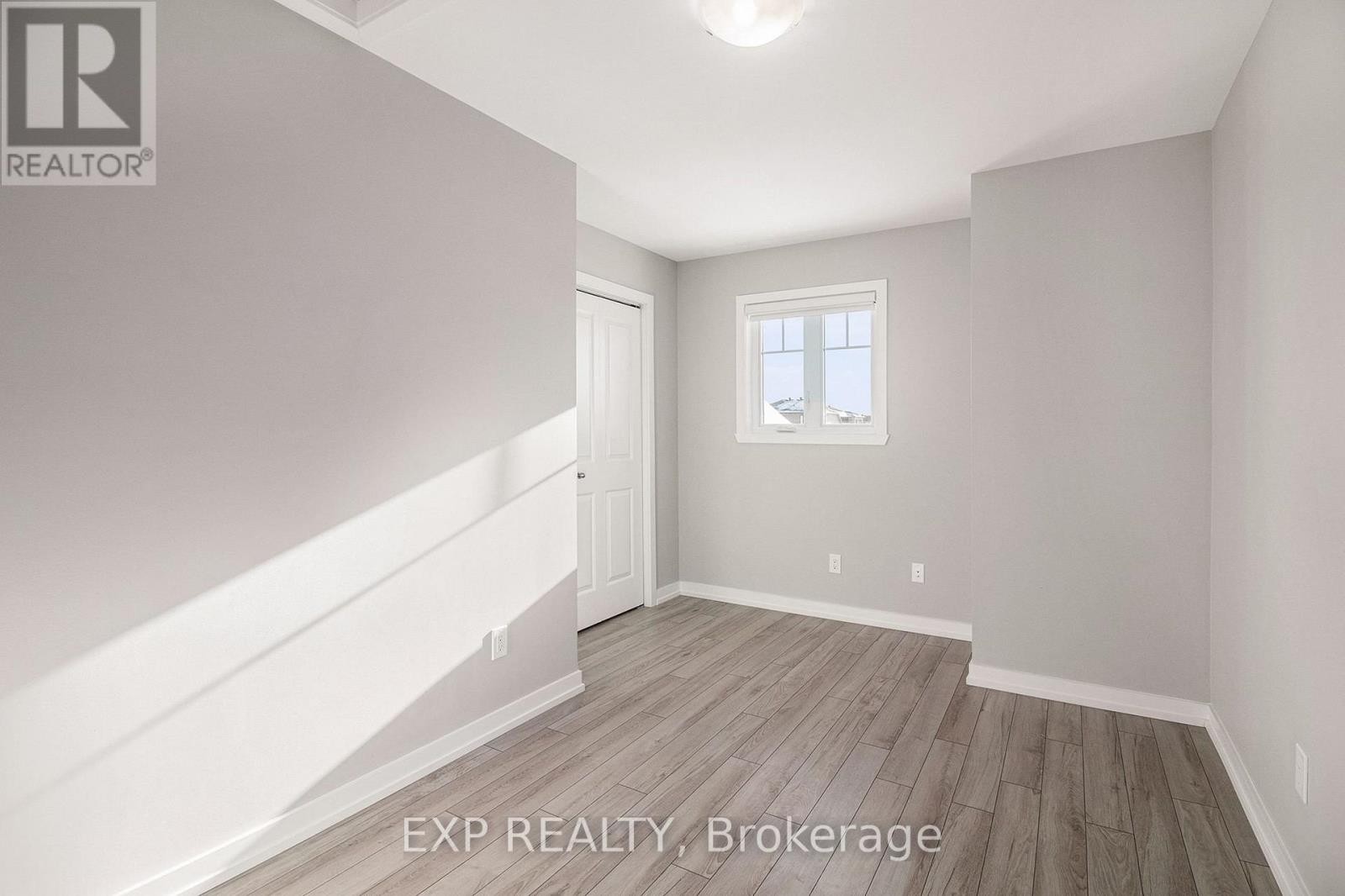 












410 - 99 ST MORITZ TRAIL

,
Russell,




Ontario
K0A1W0

