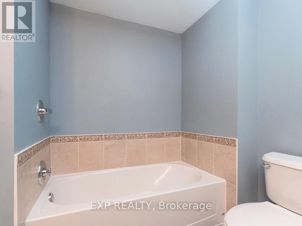 












10 - 4031 CANYON WALK DRIVE

,
Ottawa,




Ontario
K1V0Z4

