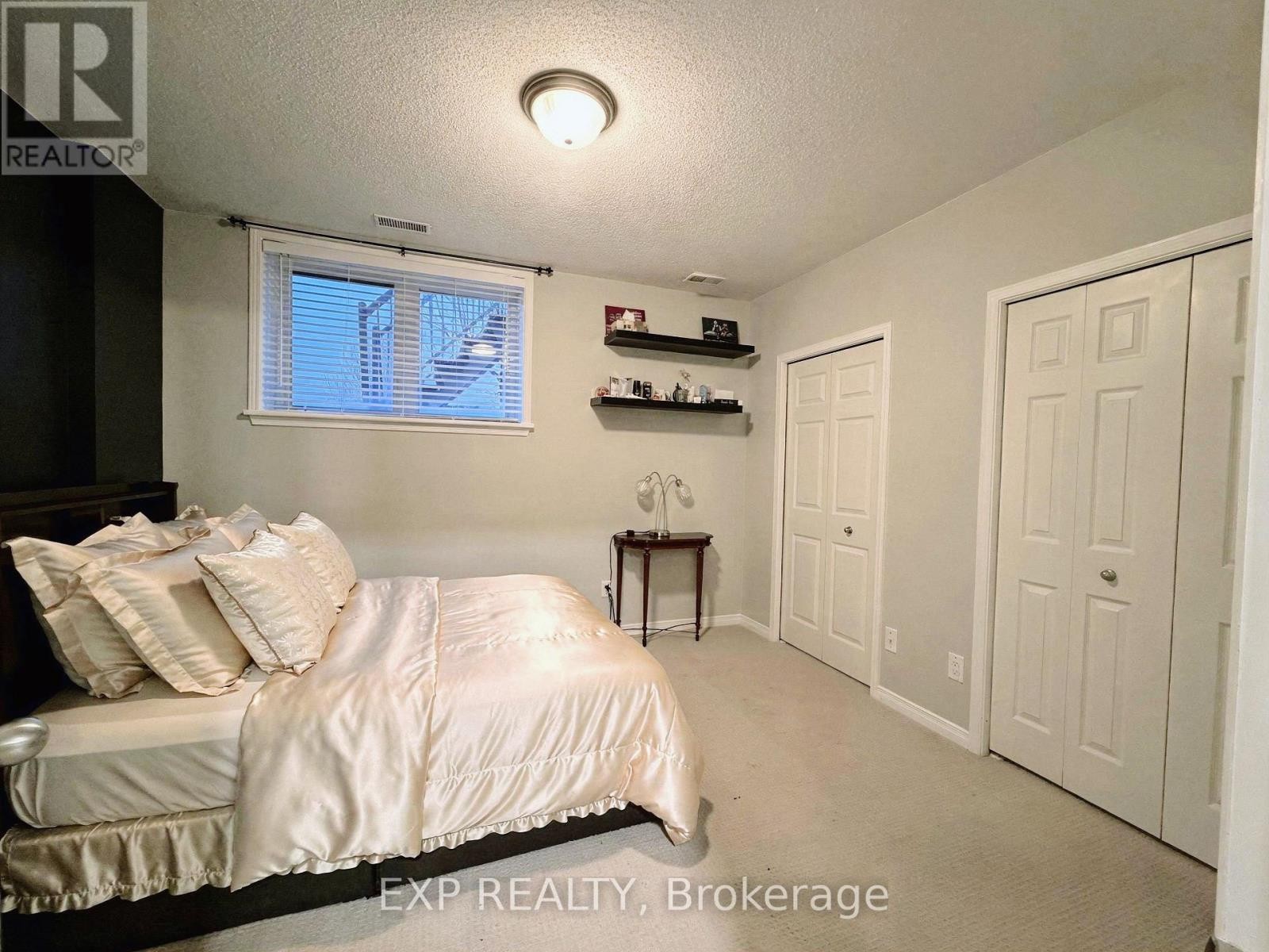 












10 - 4031 CANYON WALK DRIVE

,
Ottawa,




Ontario
K1V0Z4

