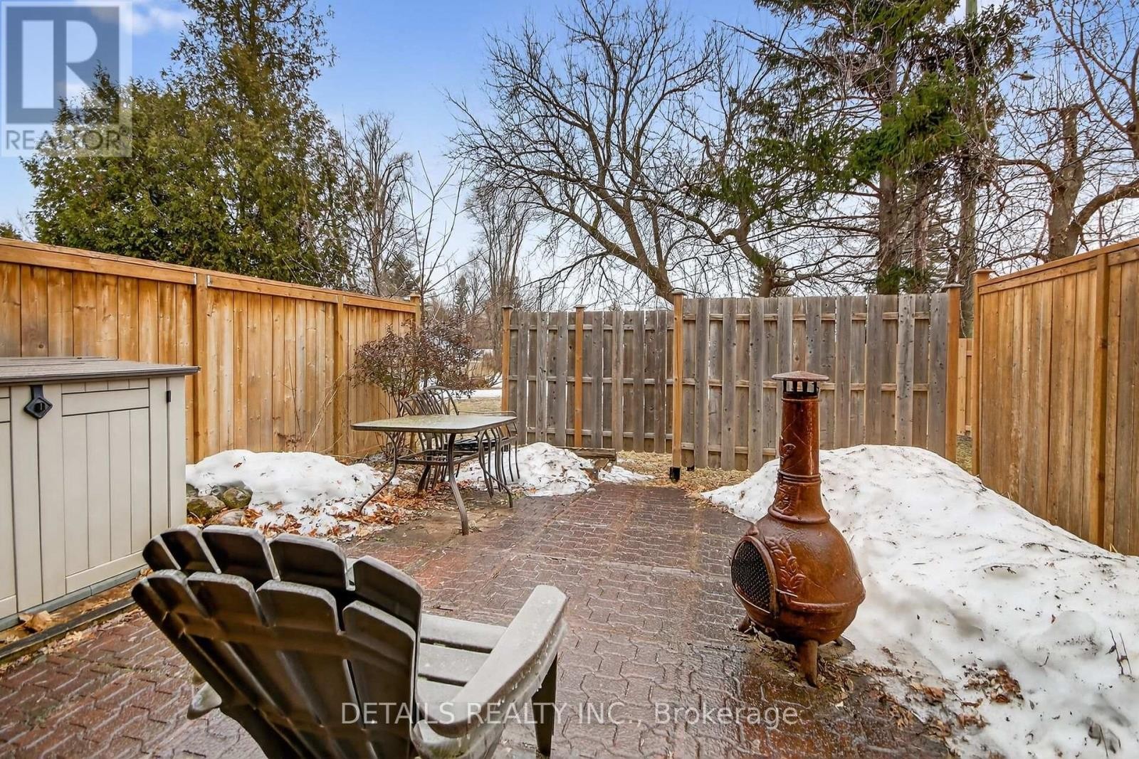 












5 - 40 APPLEBY PRIVATE

,
Ottawa,




Ontario
K2C3P4

