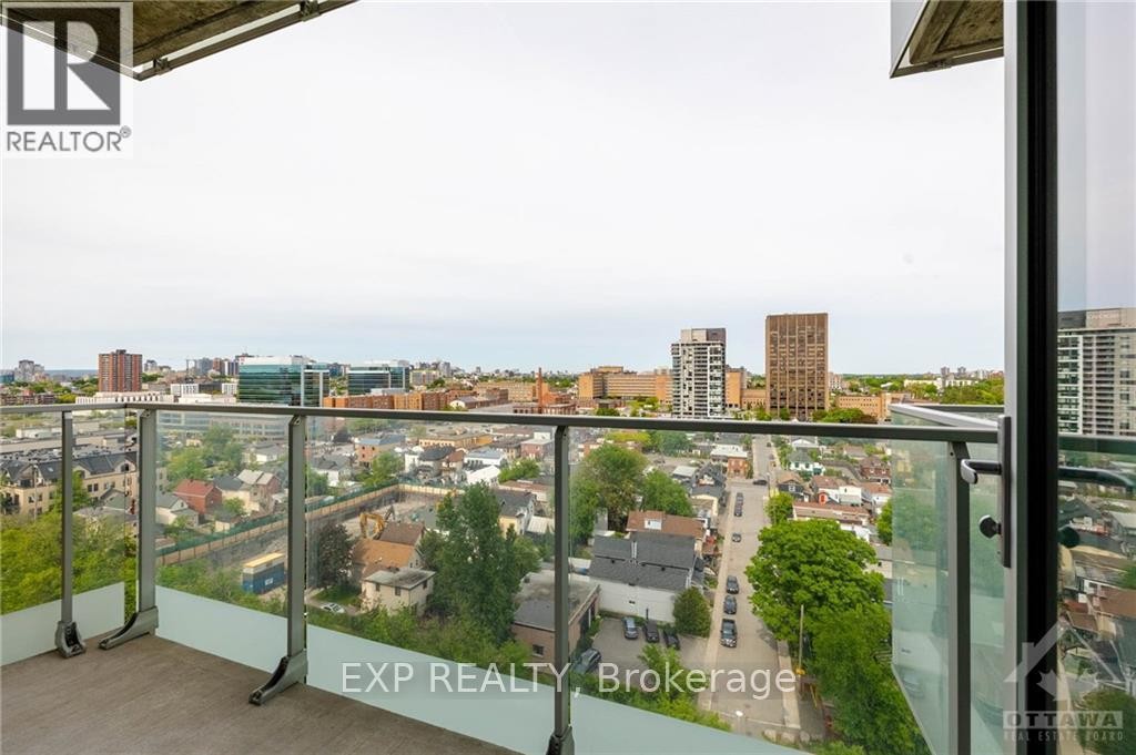 












1107 - 111 CHAMPAGNE AVENUE S

,
Ottawa,




Ontario
K1S5V3

