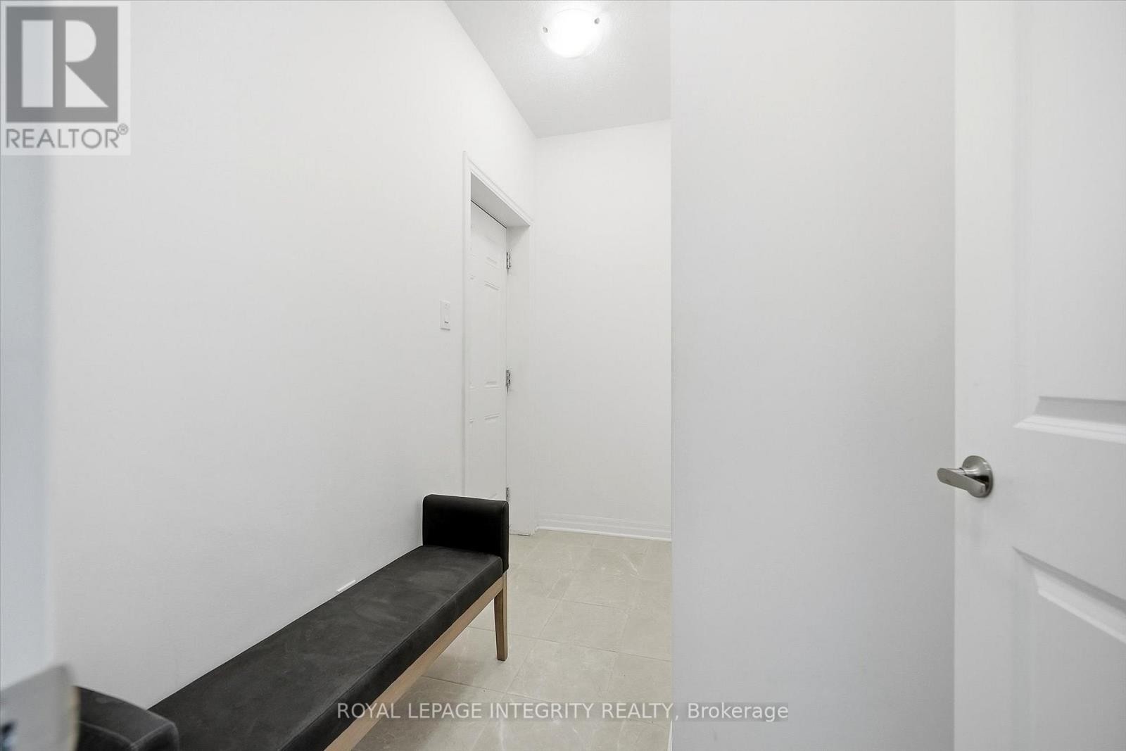 












88 CHEVRON PLACE

,
Ottawa,




Ontario
K1W0L6

