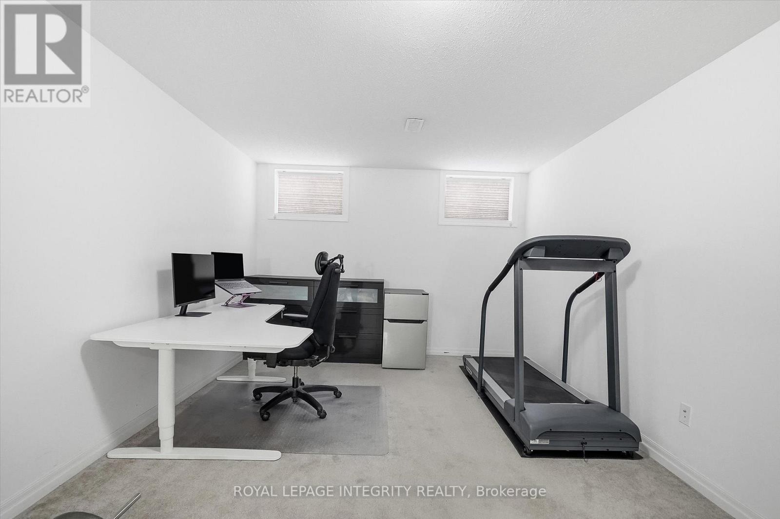 












88 CHEVRON PLACE

,
Ottawa,




Ontario
K1W0L6

