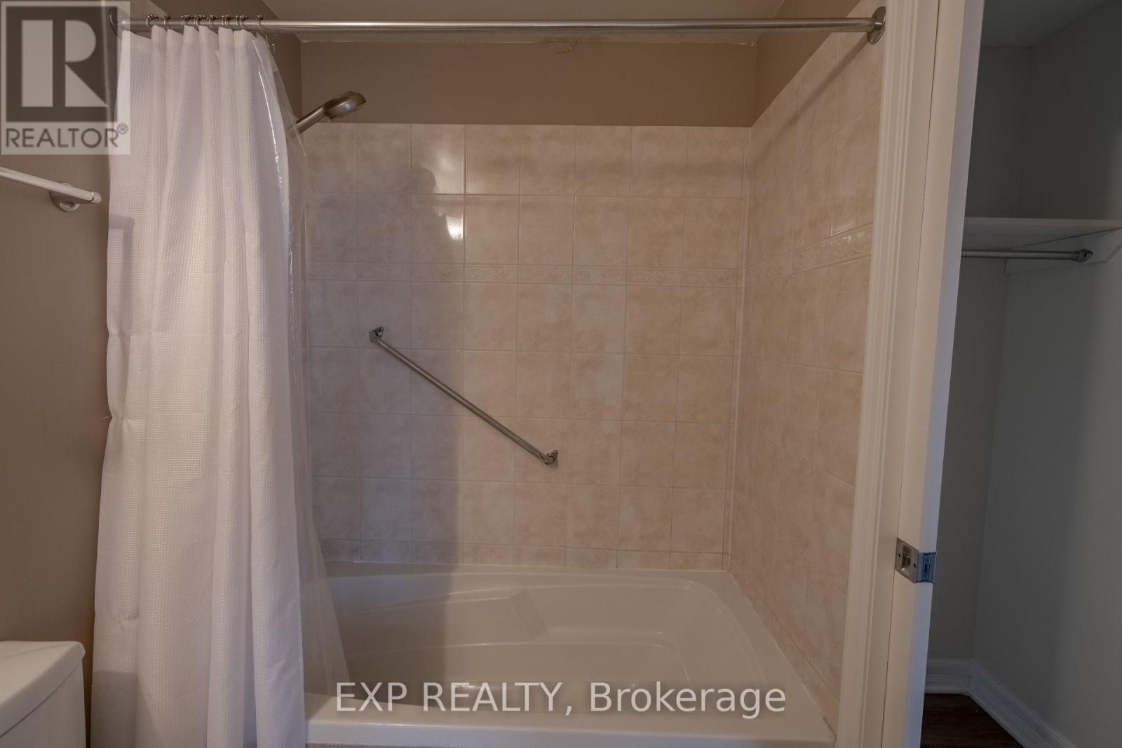 












603 - 1227 WELLINGTON STREET W

,
Ottawa,




Ontario
K1Y0G7

