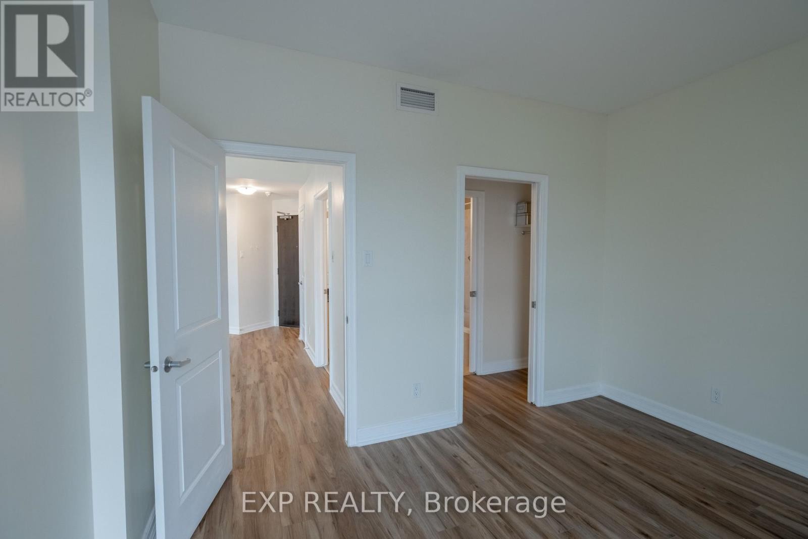 












603 - 1227 WELLINGTON STREET W

,
Ottawa,




Ontario
K1Y0G7

