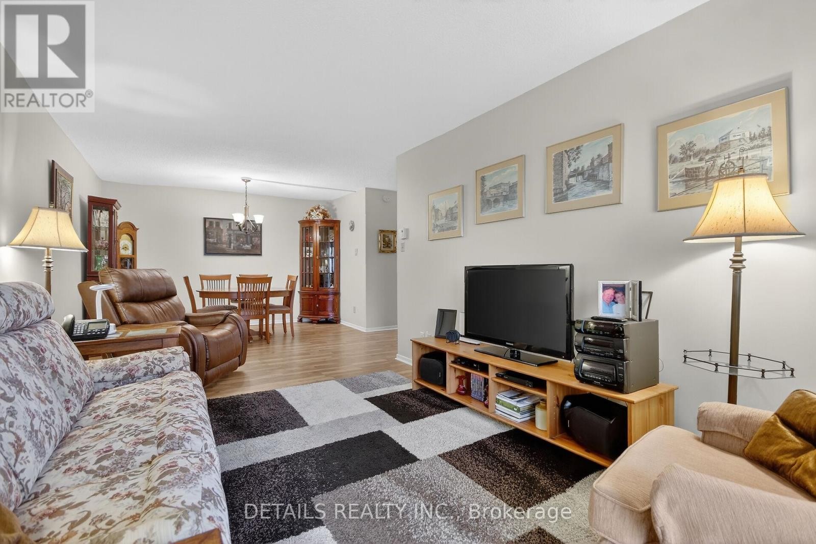 












2201 - 900 DYNES ROAD

,
Ottawa,




Ontario
K2C3L6

