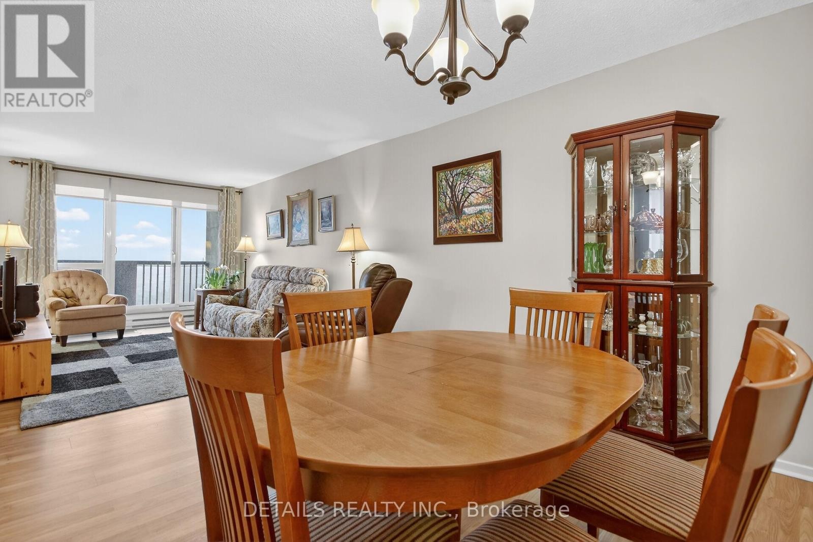 












2201 - 900 DYNES ROAD

,
Ottawa,




Ontario
K2C3L6

