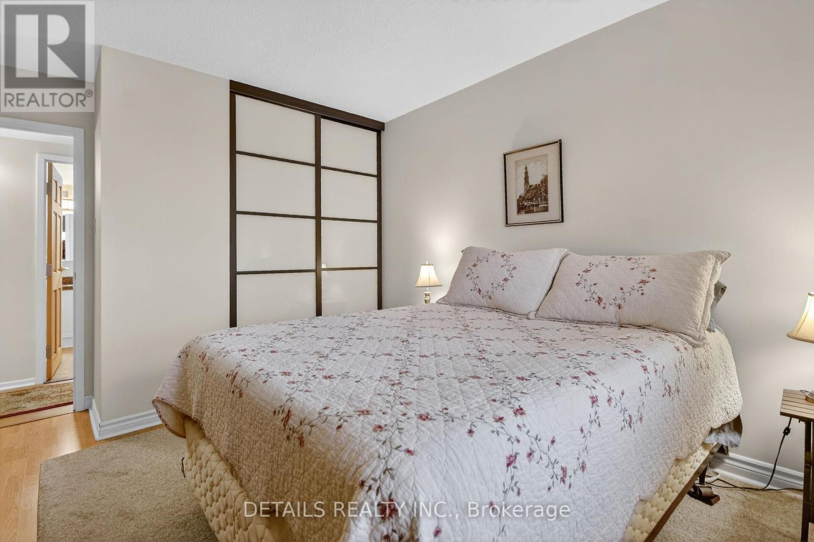 












2201 - 900 DYNES ROAD

,
Ottawa,




Ontario
K2C3L6

