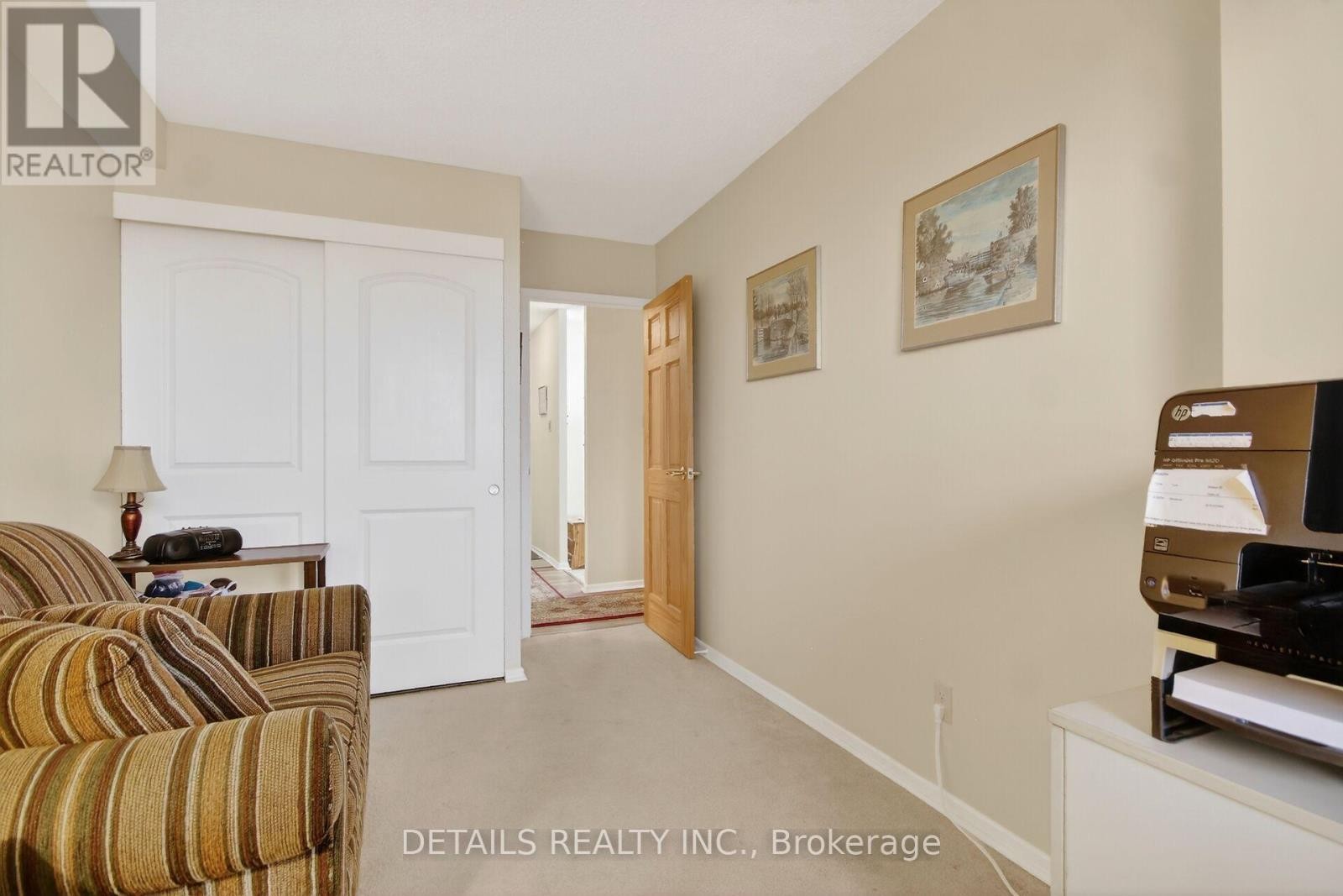 












2201 - 900 DYNES ROAD

,
Ottawa,




Ontario
K2C3L6

