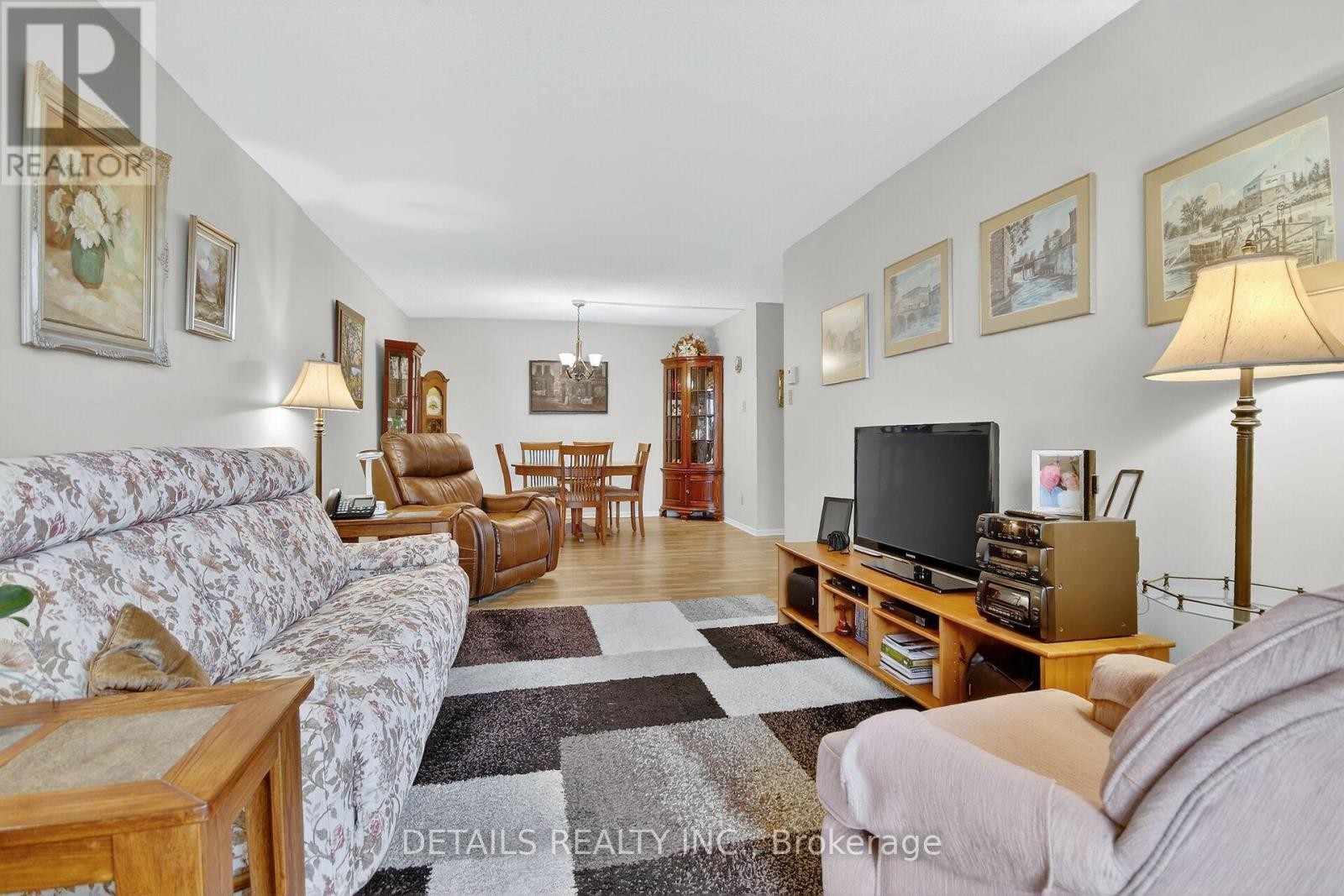 












2201 - 900 DYNES ROAD

,
Ottawa,




Ontario
K2C3L6

