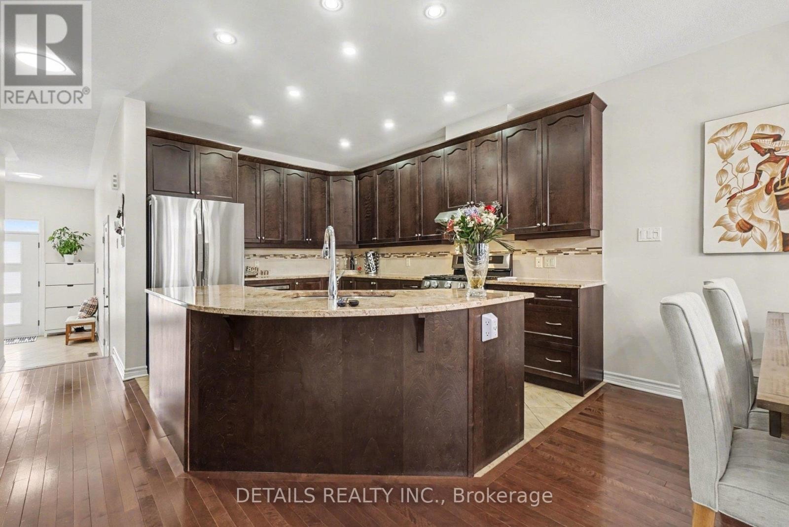 












112 WHISPERING WINDS WAY

,
Ottawa,




Ontario
K1W0B7

