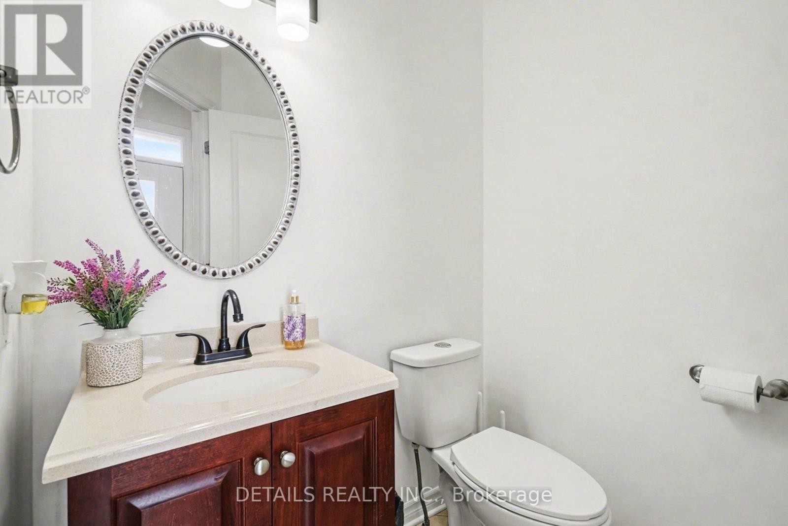 












112 WHISPERING WINDS WAY

,
Ottawa,




Ontario
K1W0B7

