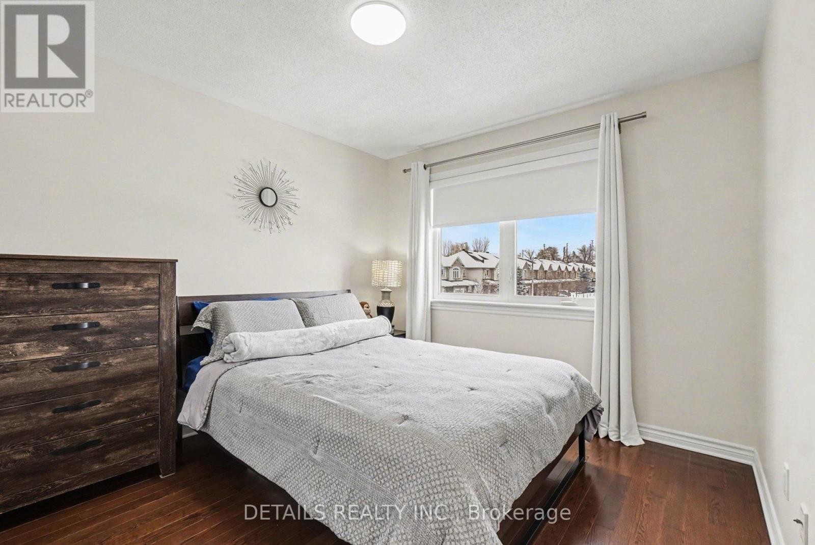 












112 WHISPERING WINDS WAY

,
Ottawa,




Ontario
K1W0B7

