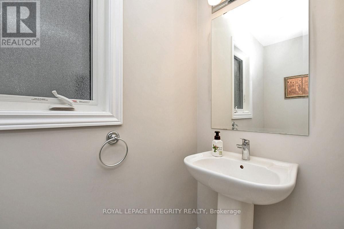 












356 AXIS WAY

,
Ottawa,




Ontario
K1W0J9

