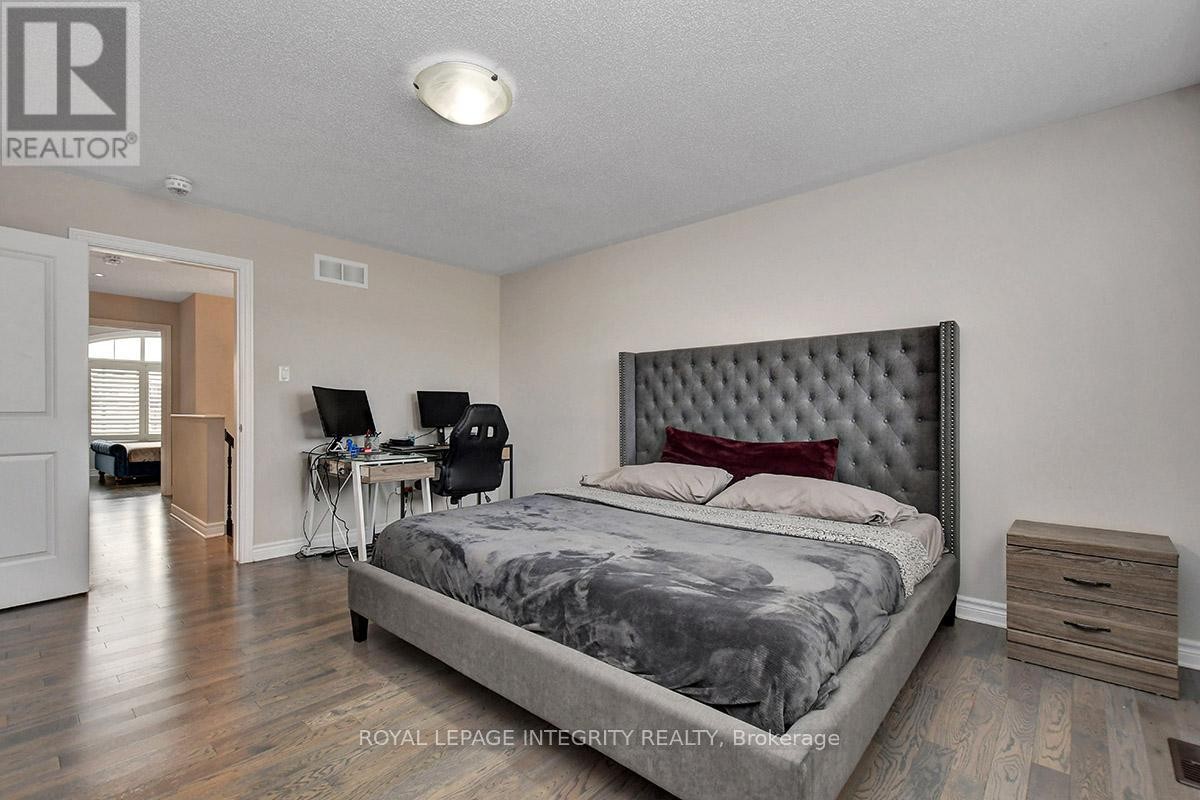 












356 AXIS WAY

,
Ottawa,




Ontario
K1W0J9

