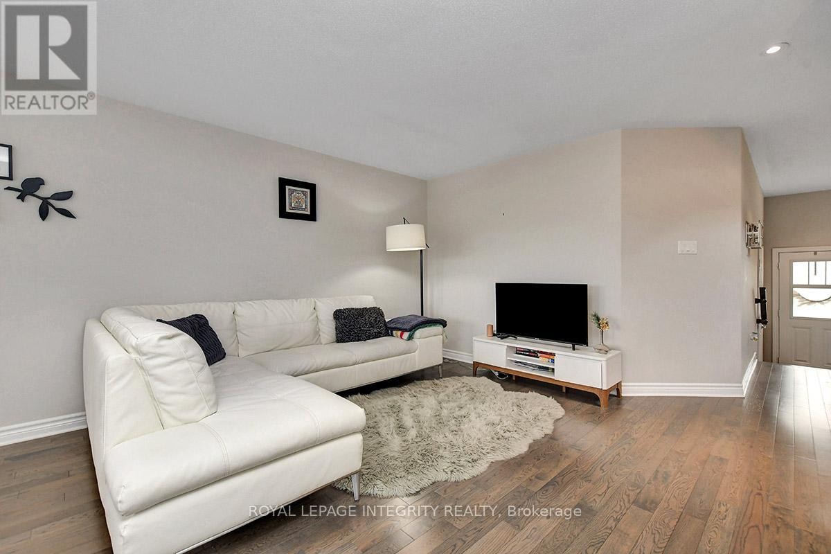 












356 AXIS WAY

,
Ottawa,




Ontario
K1W0J9

