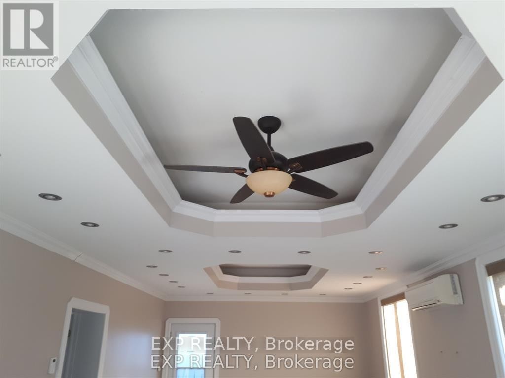 












88 CRAIG STREET

,
Russell,




Ontario
K4R1A2

