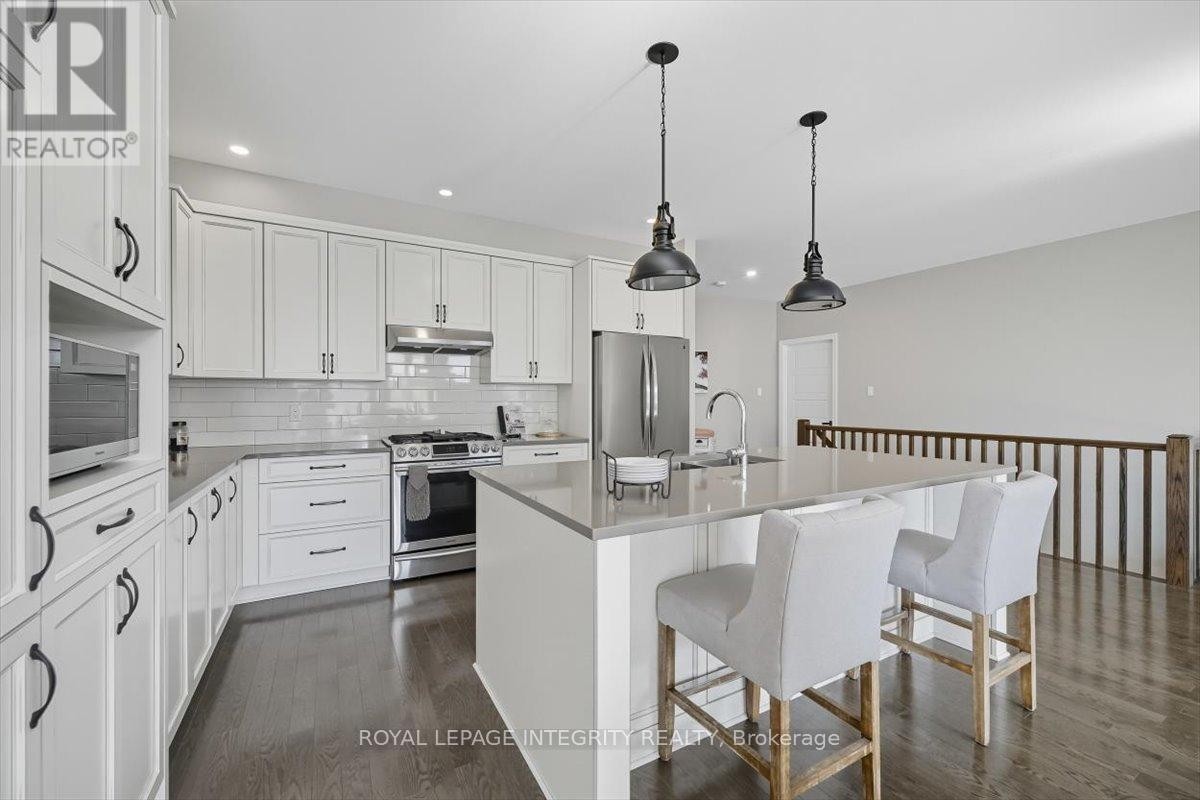 












819 TEWIN CIRCLE

,
Ottawa,




Ontario
K4A1K2

