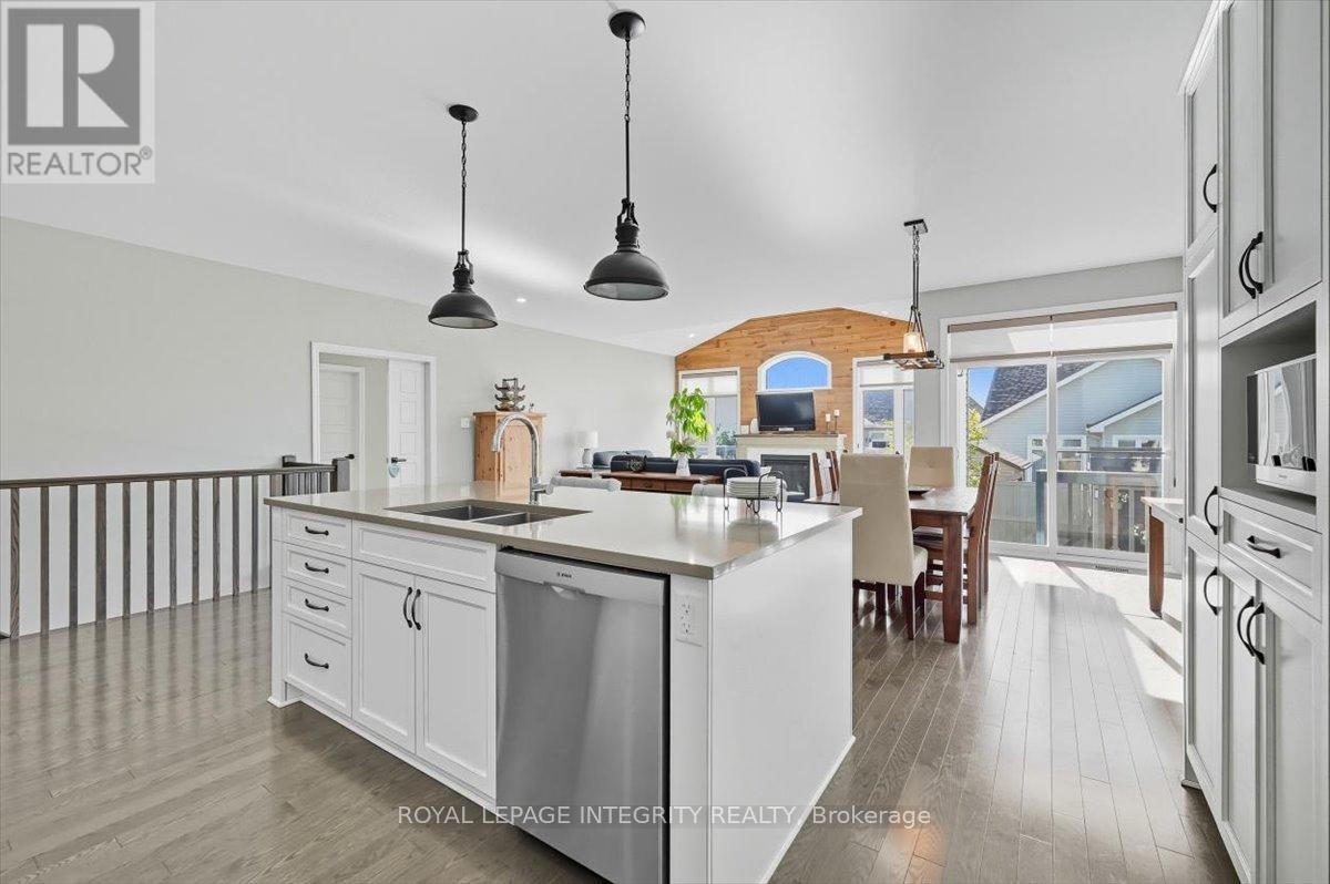 












819 TEWIN CIRCLE

,
Ottawa,




Ontario
K4A1K2

