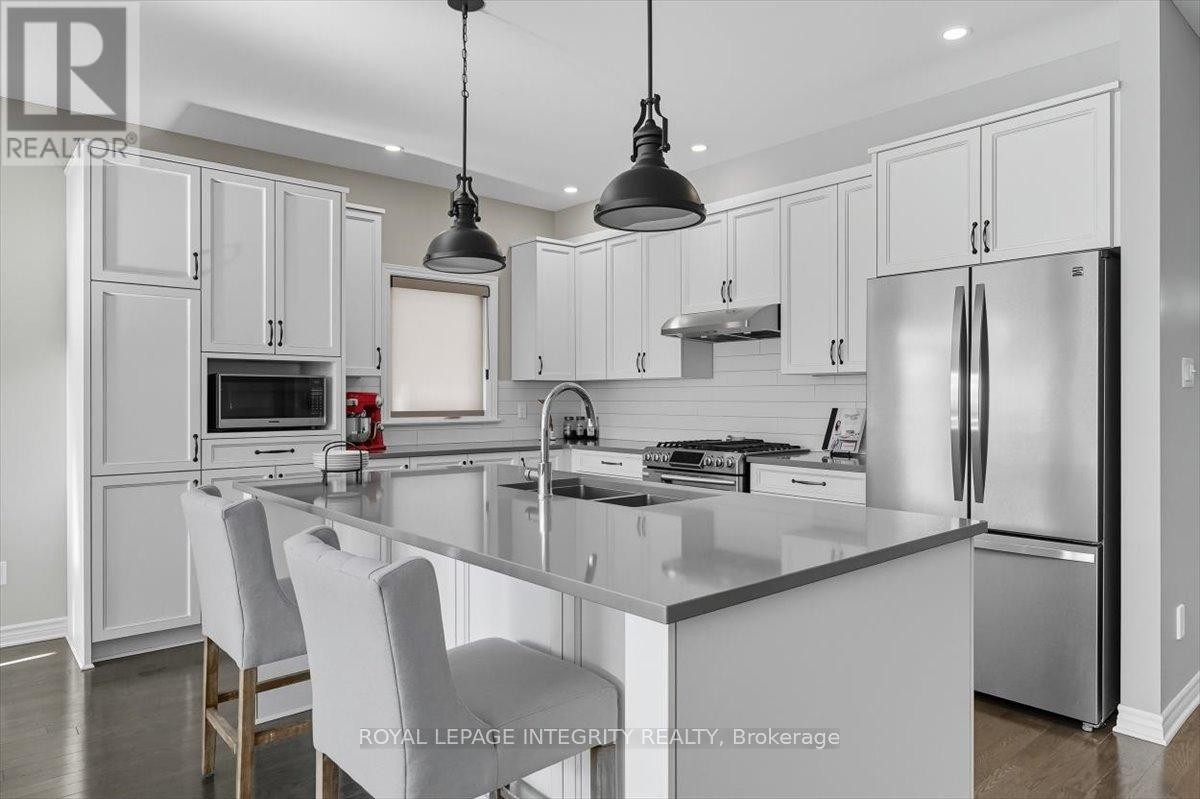 












819 TEWIN CIRCLE

,
Ottawa,




Ontario
K4A1K2

