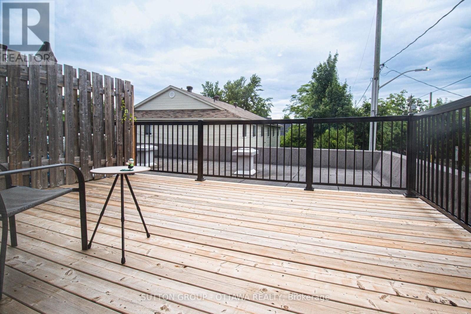 












309 CYR AVENUE

,
Ottawa,




Ontario
K1L7N6

