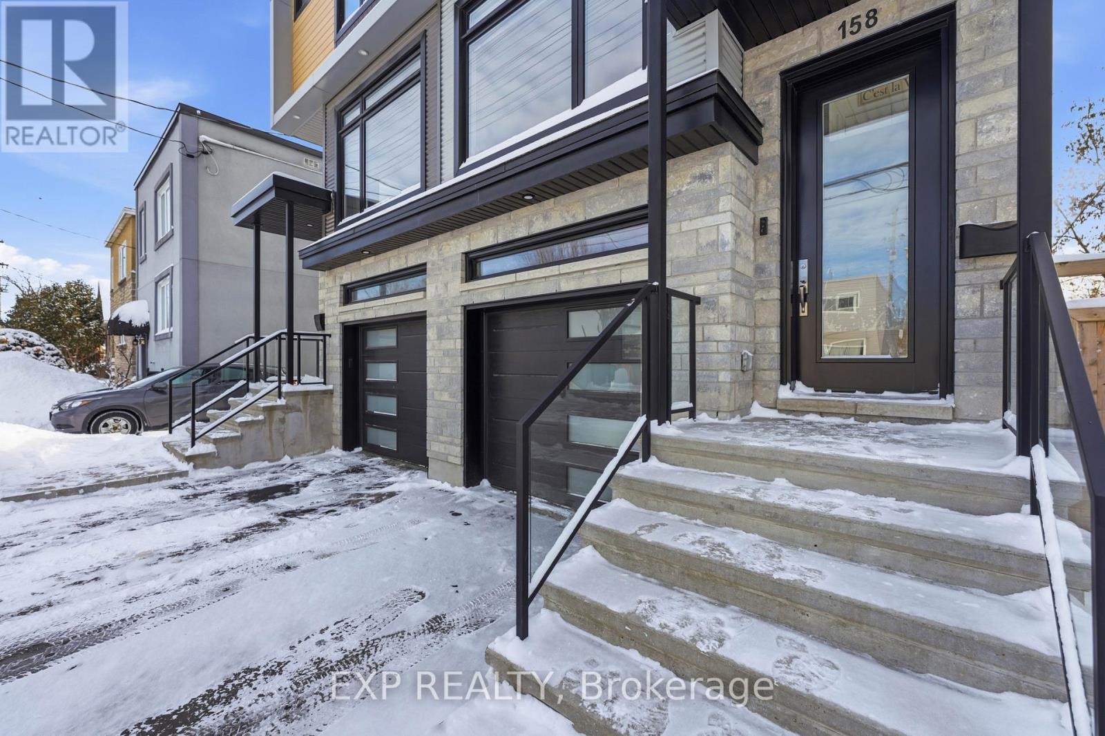 












158 MARIER AVENUE

,
Ottawa,




Ontario
K1L5S1

