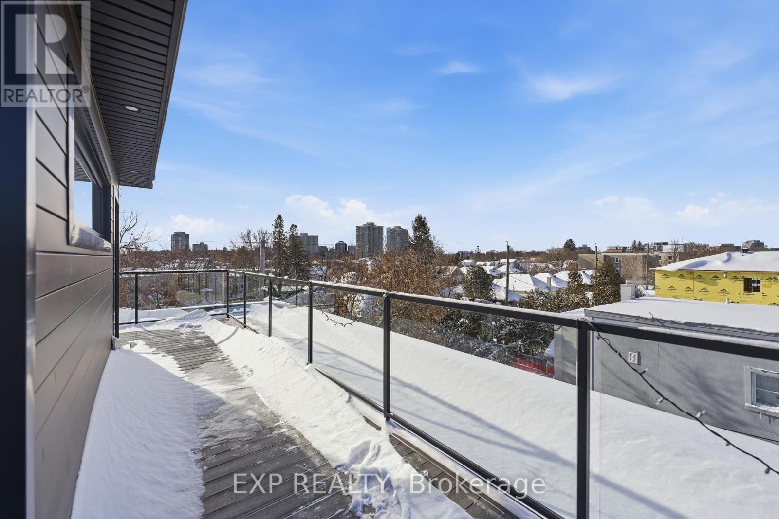 












158 MARIER AVENUE

,
Ottawa,




Ontario
K1L5S1

