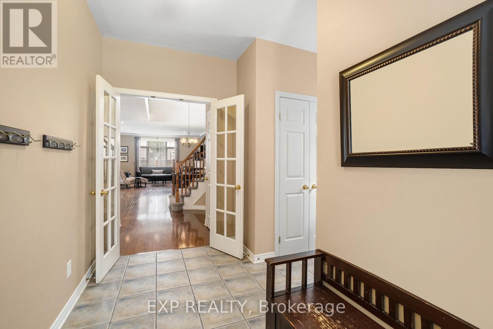 












15 ESCADE DRIVE

,
Ottawa,




Ontario
K2G6R9

