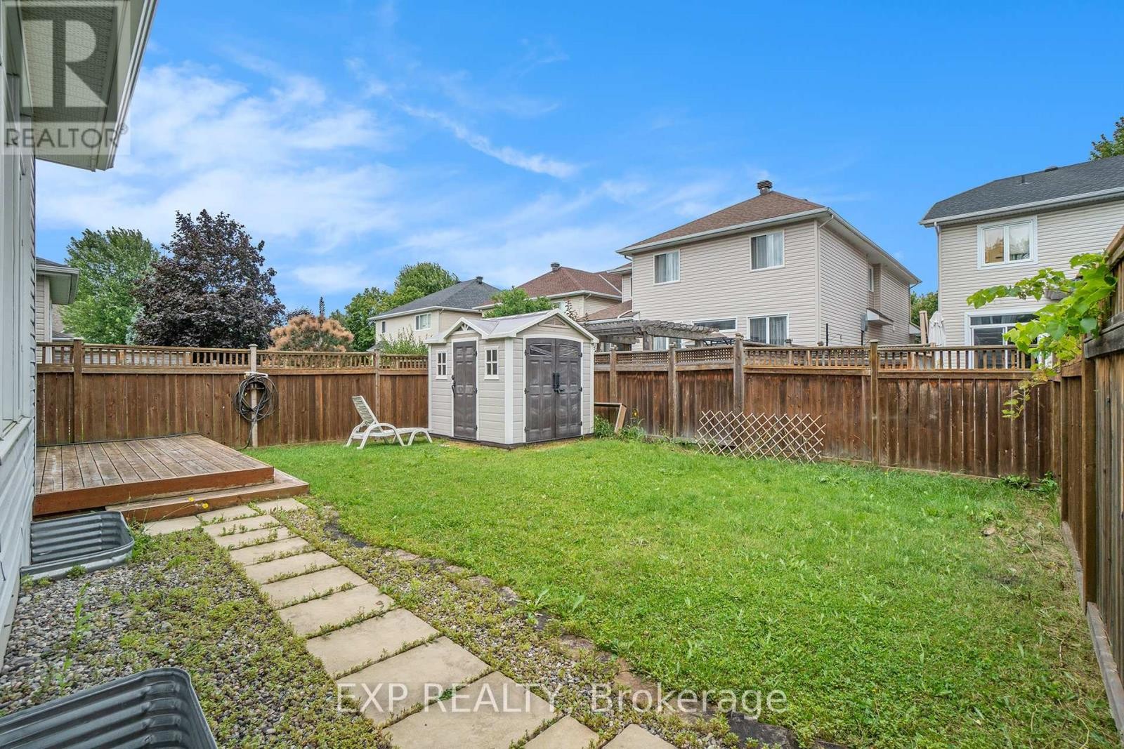 












15 ESCADE DRIVE

,
Ottawa,




Ontario
K2G6R9

