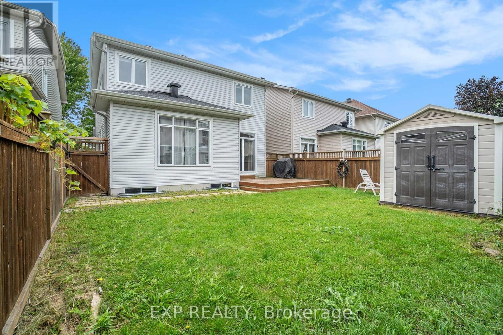 












15 ESCADE DRIVE

,
Ottawa,




Ontario
K2G6R9

