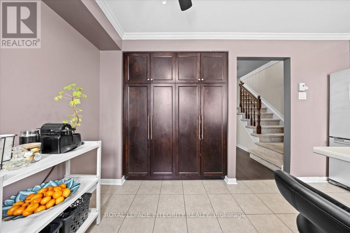 












223 BRISTON PRIVATE

,
Ottawa,




Ontario
K1G5R5

