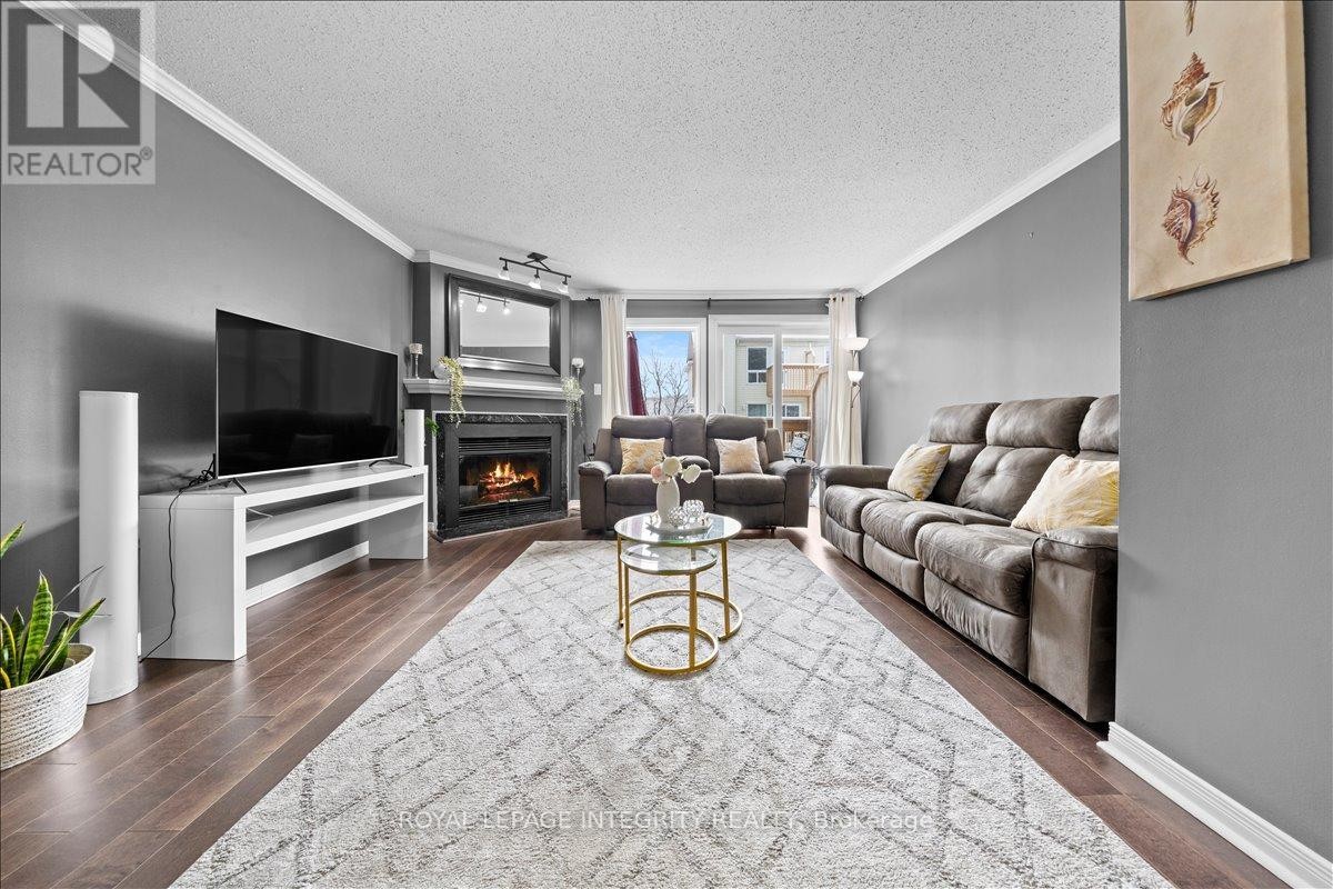 












223 BRISTON PRIVATE

,
Ottawa,




Ontario
K1G5R5

