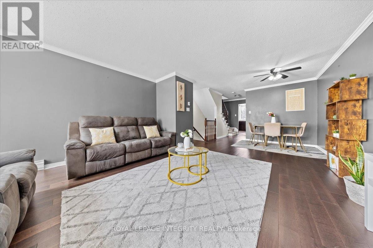 












223 BRISTON PRIVATE

,
Ottawa,




Ontario
K1G5R5

