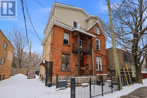 Featured Listing Photo 