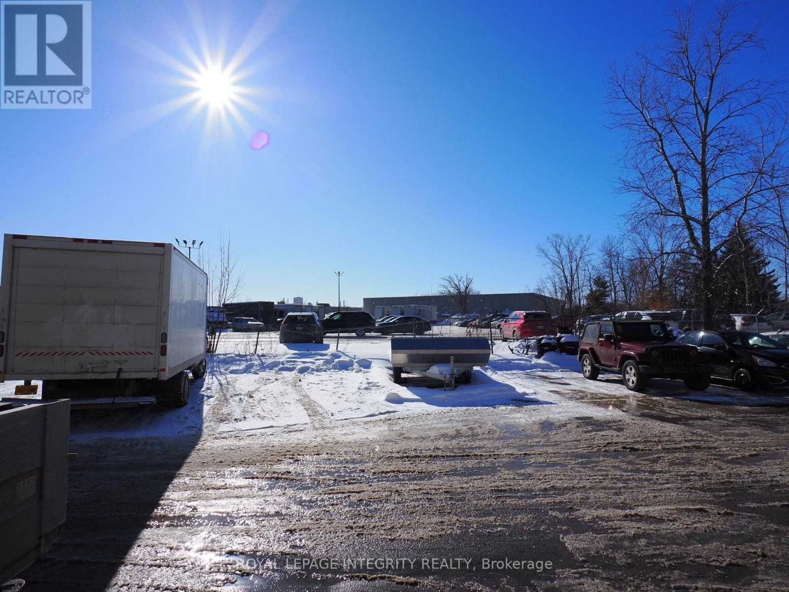 












10-11 - 2295 STEVENAGE DRIVE

,
Ottawa,




Ontario
K1G3W1

