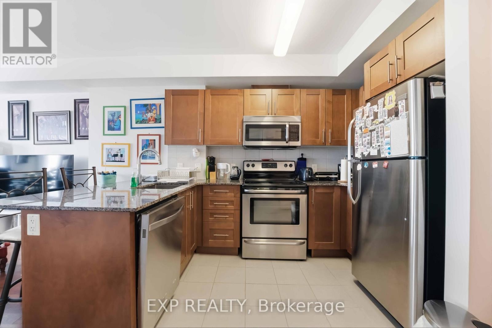 












1805 - 195 BESSERER STREET

,
Ottawa,




Ontario
K1N0B6

