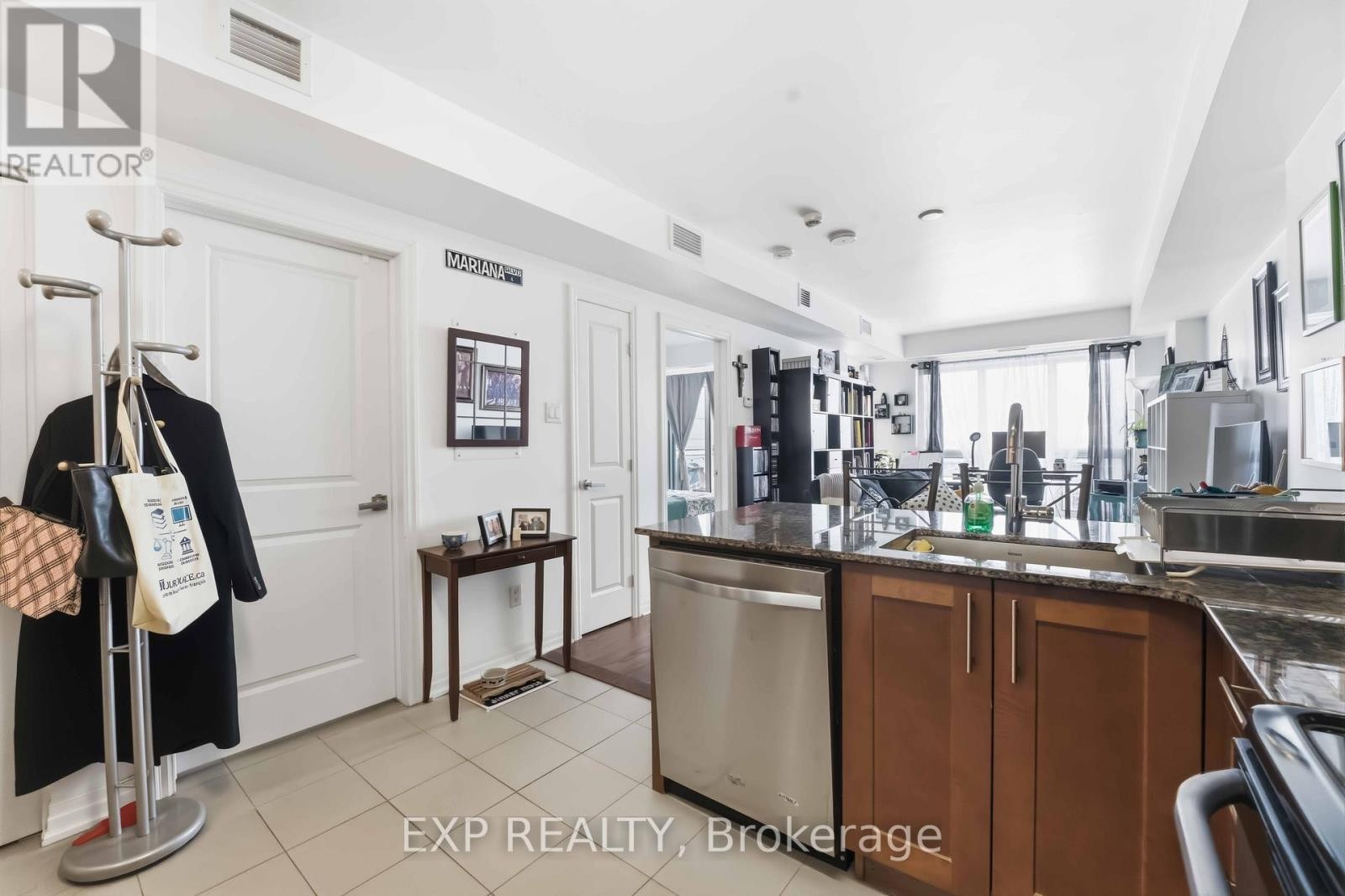 












1805 - 195 BESSERER STREET

,
Ottawa,




Ontario
K1N0B6

