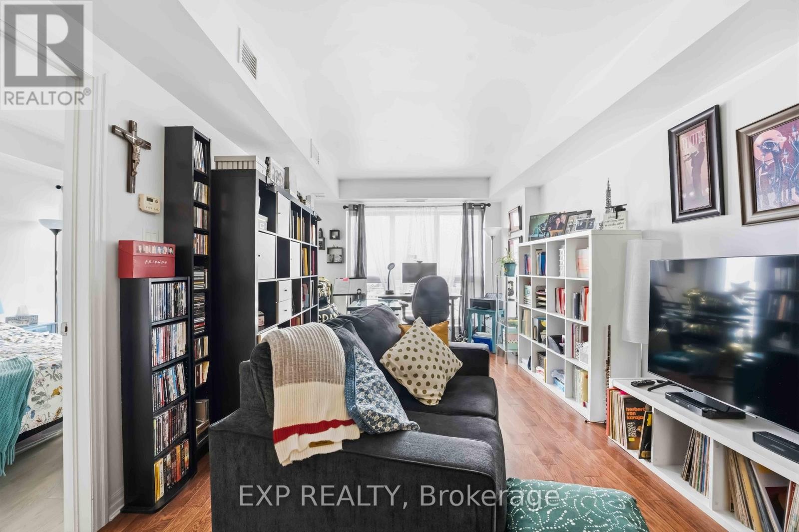 












1805 - 195 BESSERER STREET

,
Ottawa,




Ontario
K1N0B6

