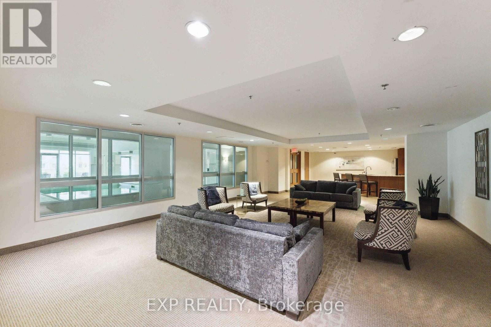 












1805 - 195 BESSERER STREET

,
Ottawa,




Ontario
K1N0B6

