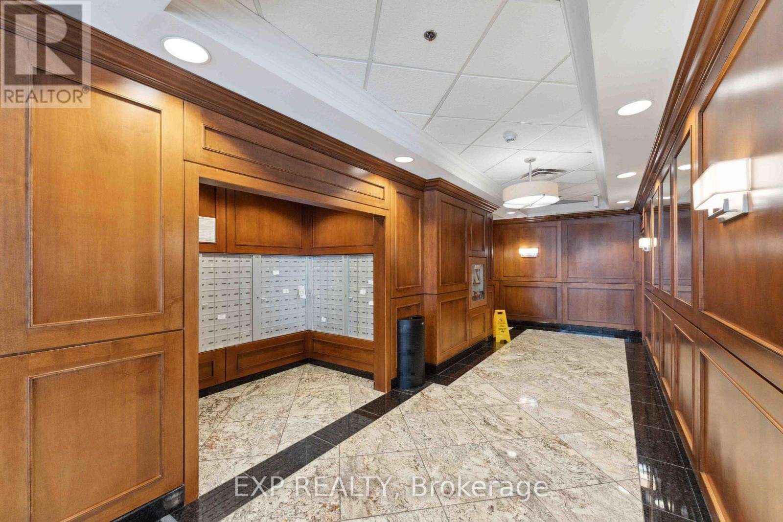 












1805 - 195 BESSERER STREET

,
Ottawa,




Ontario
K1N0B6

