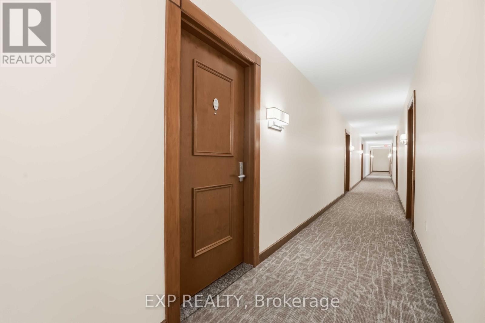 












1805 - 195 BESSERER STREET

,
Ottawa,




Ontario
K1N0B6

