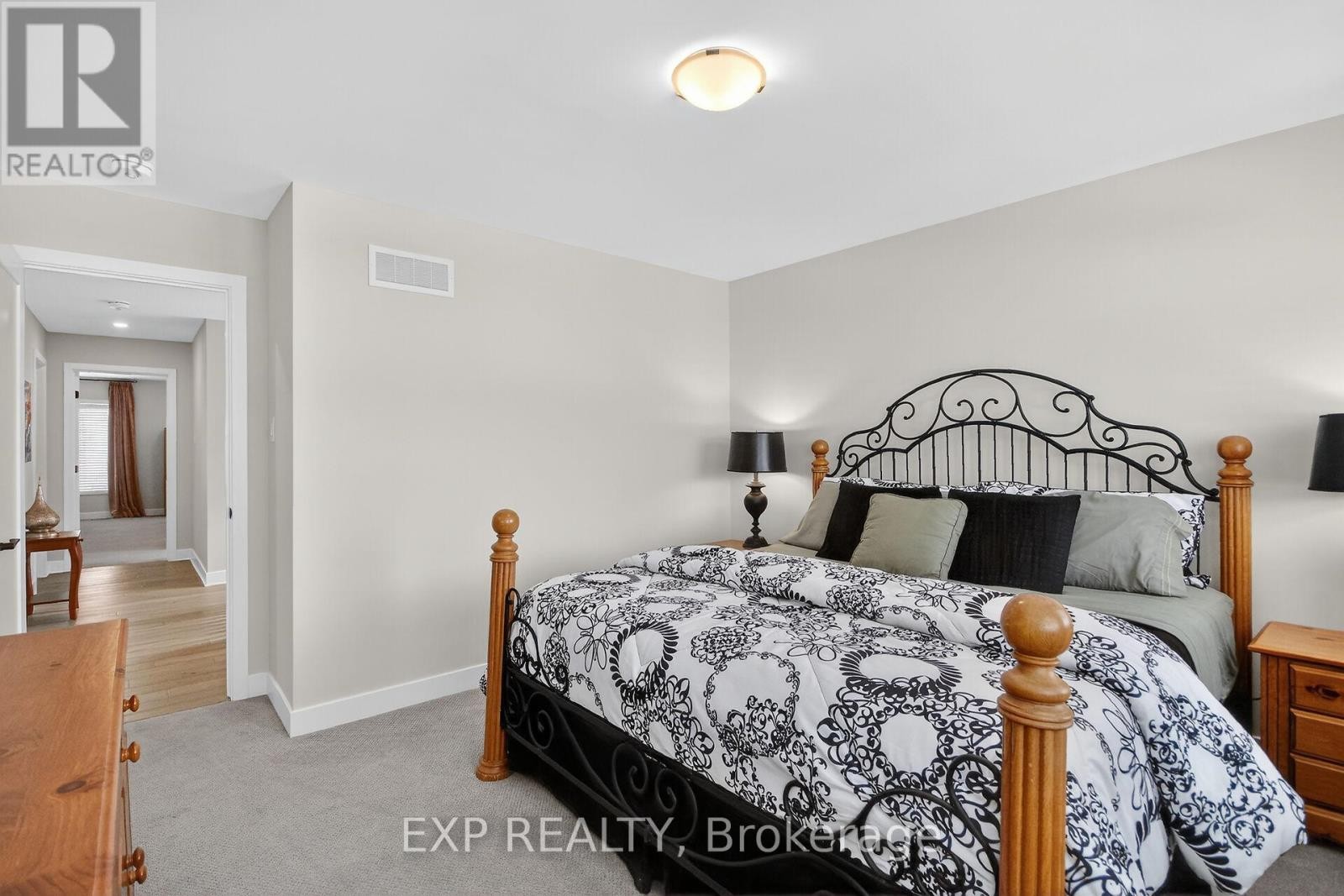 












169 BRISTOL CRESCENT

,
North Grenville,




Ontario
K0G1J0

