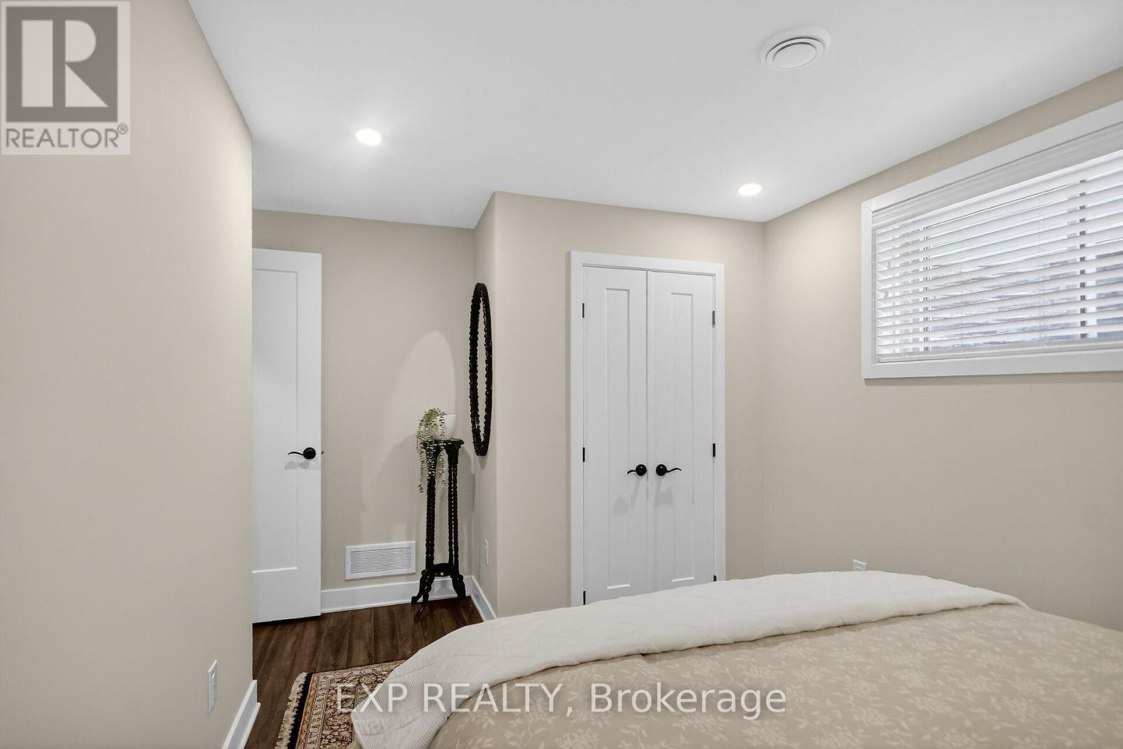 












169 BRISTOL CRESCENT

,
North Grenville,




Ontario
K0G1J0

